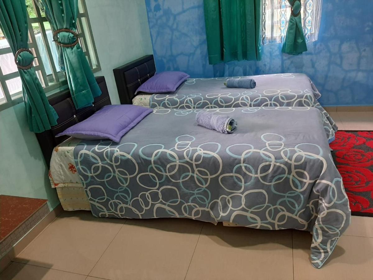 Twin Castle Homestay Kuala Pilah Exterior foto